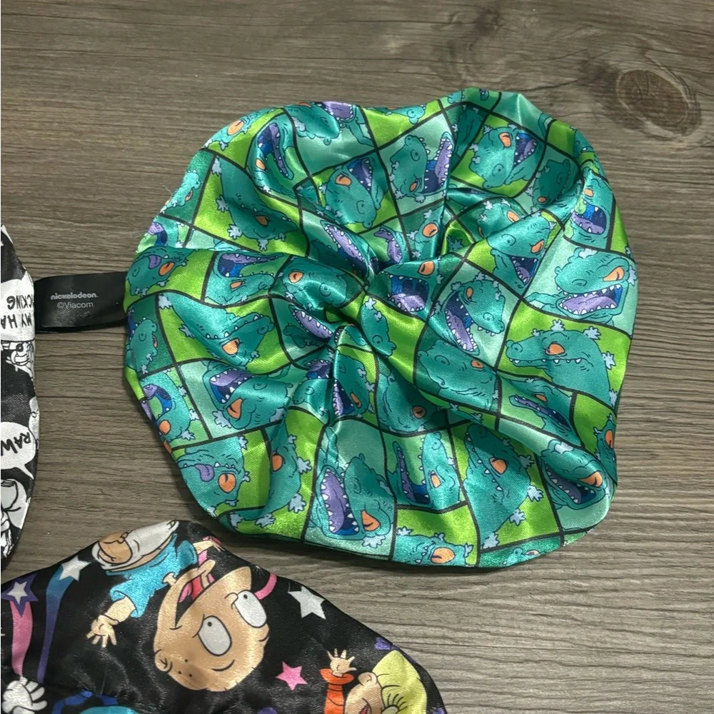 NWOT Dolls Kill x Rugrats Scrunchie Set - Picture 4 of 7